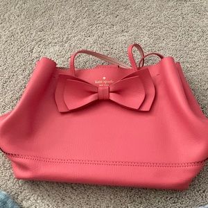 Pink Kate Spade Bow Purse with scalloped edges